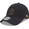 kepsar-curva-marinbla-justerbart-band-9forty-team-outline-fran-new-york-yankees-mlb-av-new-era