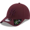 kepsar-curva-rod-justerbart-band-granate-granate-9forty-repreve-fran-new-york-yankees-mlb-av-new-era