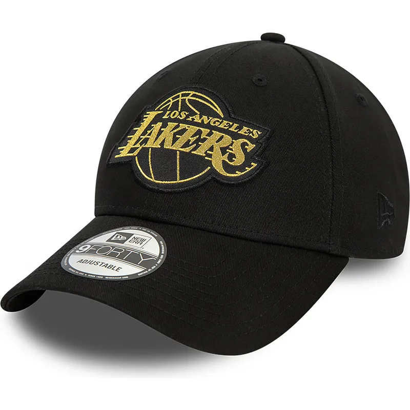 kepsar-curva-svart-justerbart-band-9forty-metallic-badge-fran-los-angeles-lakers-nba-av-new-era