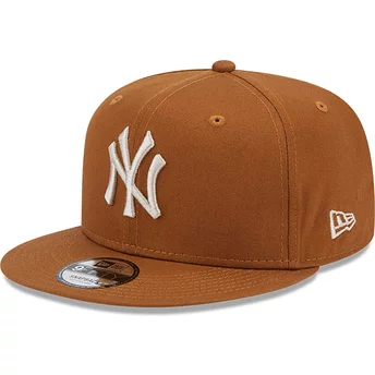 Brun snapback 9FIFTY League Essential keps från New York Yankees MLB av New Era