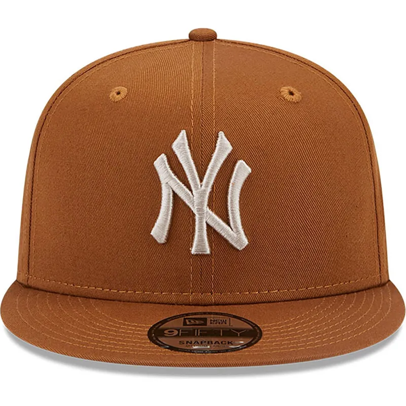kepsar-plana-brun-snapback-9fifty-league-essential-fran-new-york-yankees-mlb-av-new-era