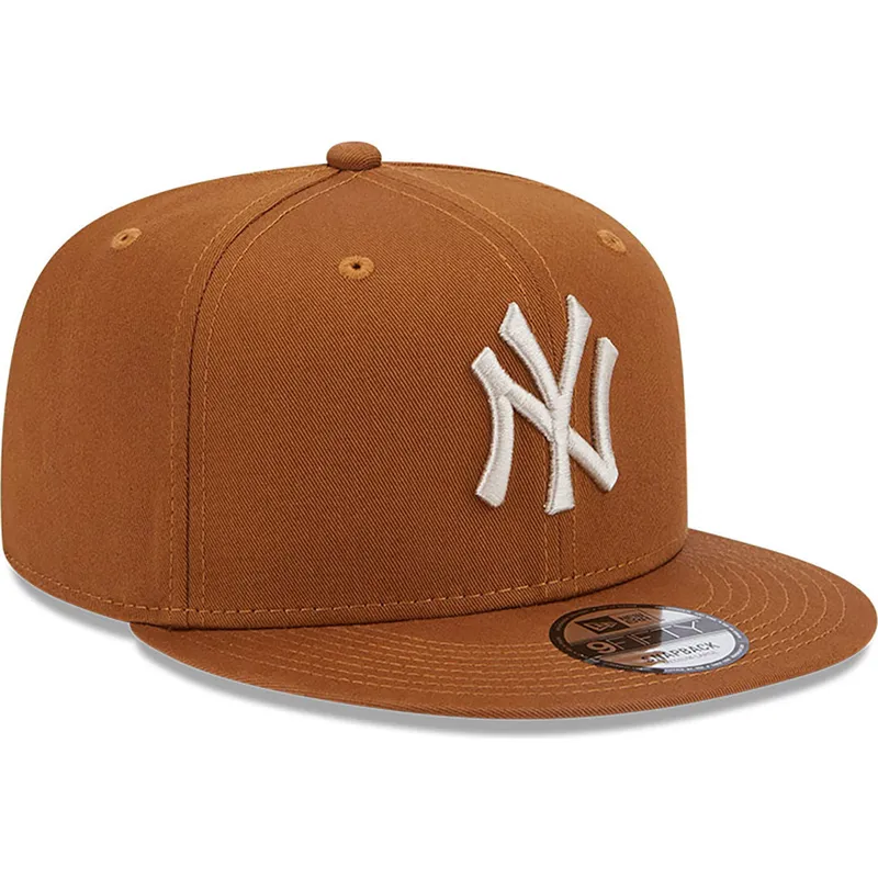 kepsar-plana-brun-snapback-9fifty-league-essential-fran-new-york-yankees-mlb-av-new-era