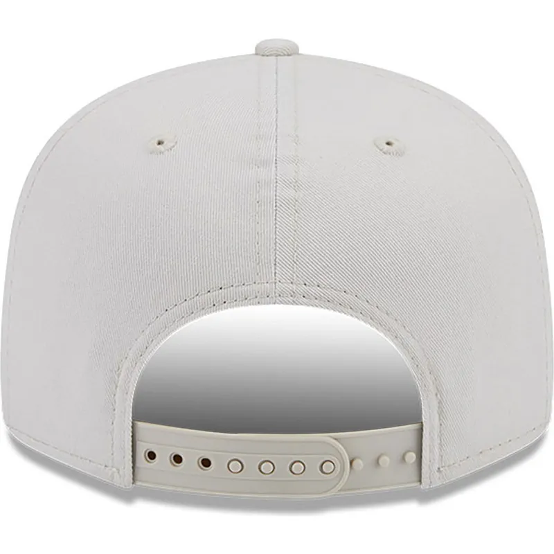 kepsar-plana-beige-snapback-marron-9fifty-league-essential-fran-new-york-yankees-mlb-av-new-era