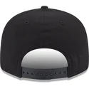 svart-platt-snapback-keps-med-brunt-logo-9fifty-league-essential-av-new-york-yankees-mlb-fran-new-era