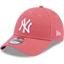 justerbar-ljusrosa-9forty-league-essential-new-york-yankees-mlb-keps-med-bojd-skarm-fran-new-era