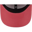 justerbar-ljusrosa-9forty-league-essential-new-york-yankees-mlb-keps-med-bojd-skarm-fran-new-era