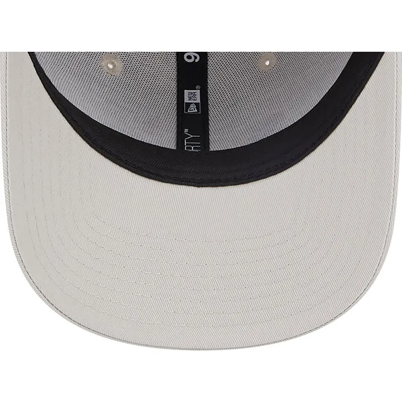 kepsar-curva-beige-justerbart-band-9forty-koi-fish-fran-los-angeles-dodgers-mlb-av-new-era kepsar-curva-beige-justerbart-band-9forty-koi-fish-fran-los-angeles-dodgers-mlb-av-new-era