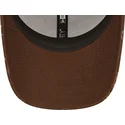 kepsar-curva-brun-justerbart-band-9forty-monogram-fran-new-york-yankees-mlb-av-new-era