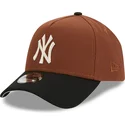 kepsar-curva-brun-snapback-9forty-a-frame-harvest-fran-new-york-yankees-mlb-av-new-era