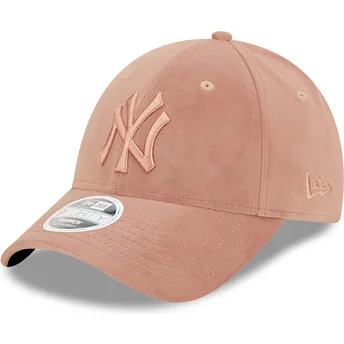 Justerbar rosa kurvmössa med rosa logotyp för kvinnor 9FORTY Velour från New York Yankees MLB av New Era