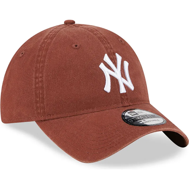 kepsar-curva-brun-justerbart-band-9twenty-league-essential-fran-new-york-yankees-mlb-av-new-era kepsar-curva-brun-justerbart-band-9twenty-league-essential-fran-new-york-yankees-mlb-av-new-era