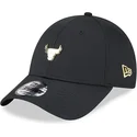 svart-justerbar-bojd-keps-9forty-chicago-bulls-nba-pin-fran-new-era