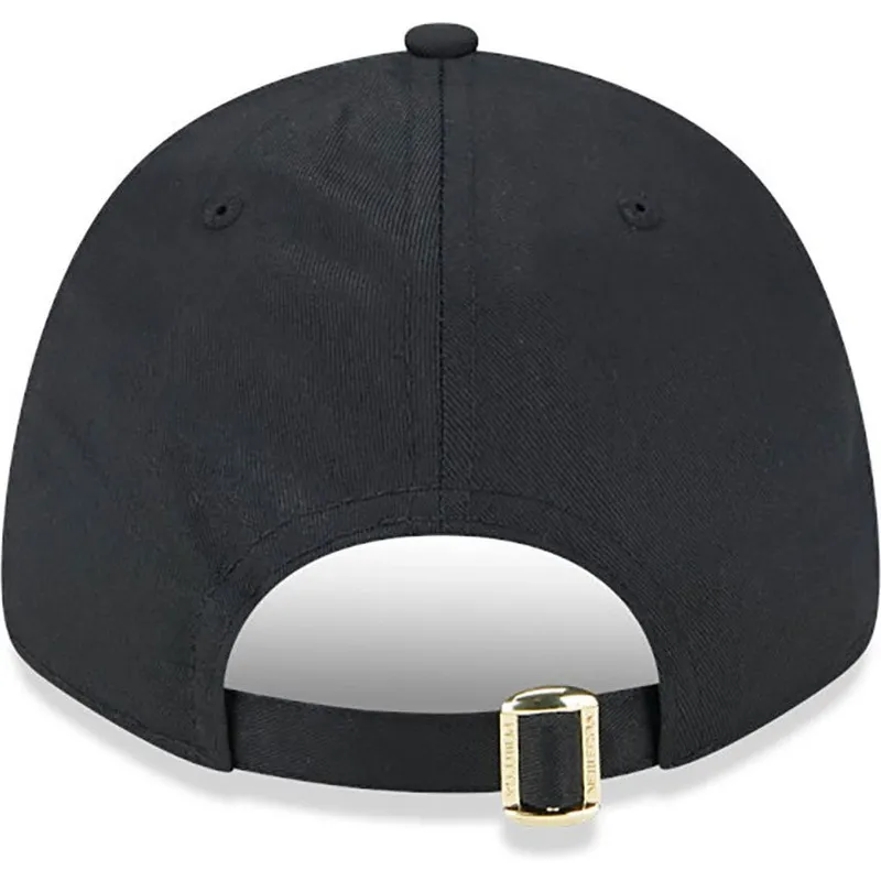 kepsar-curva-svart-justerbart-band-9forty-pin-fran-chicago-bulls-nba-av-new-era
