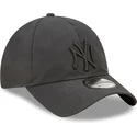 kepsar-curva-svart-justerbart-band-9twenty-gore-tex-fran-new-york-yankees-mlb-av-new-era