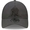justerbar-svart-bojd-keps-9twenty-gore-tex-new-york-yankees-mlb-fran-new-era