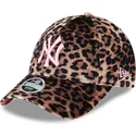 new-era-new-york-yankees-mlb-9forty-velour-justerbar-leopardbojd-keps-med-rosa-logotyp-for-dam