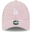 justerbar-rosa-och-vit-kurvad-keps-for-kvinnor-9forty-houndstooth-los-angeles-dodgers-mlb-fran-new-era