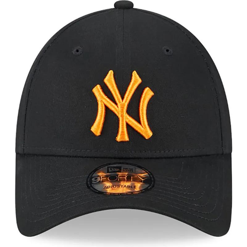 kepsar-curva-svart-justerbart-band-9forty-league-essential-fran-new-york-yankees-mlb-av-new-era kepsar-curva-svart-justerbart-band-9forty-league-essential-fran-new-york-yankees-mlb-av-new-era