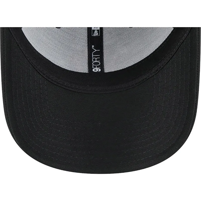 kepsar-curva-svart-justerbart-band-9forty-league-essential-fran-new-york-yankees-mlb-av-new-era kepsar-curva-svart-justerbart-band-9forty-league-essential-fran-new-york-yankees-mlb-av-new-era