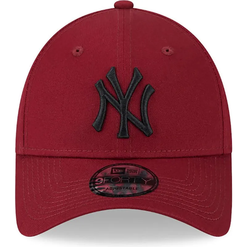 kepsar-curva-rod-justerbart-band-negro-9forty-league-essential-fran-new-york-yankees-mlb-av-new-era kepsar-curva-rod-justerbart-band-negro-9forty-league-essential-fran-new-york-yankees-mlb-av-new-era
