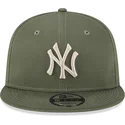 kepsar-plana-gron-snapback-9fifty-league-essential-fran-new-york-yankees-mlb-av-new-era