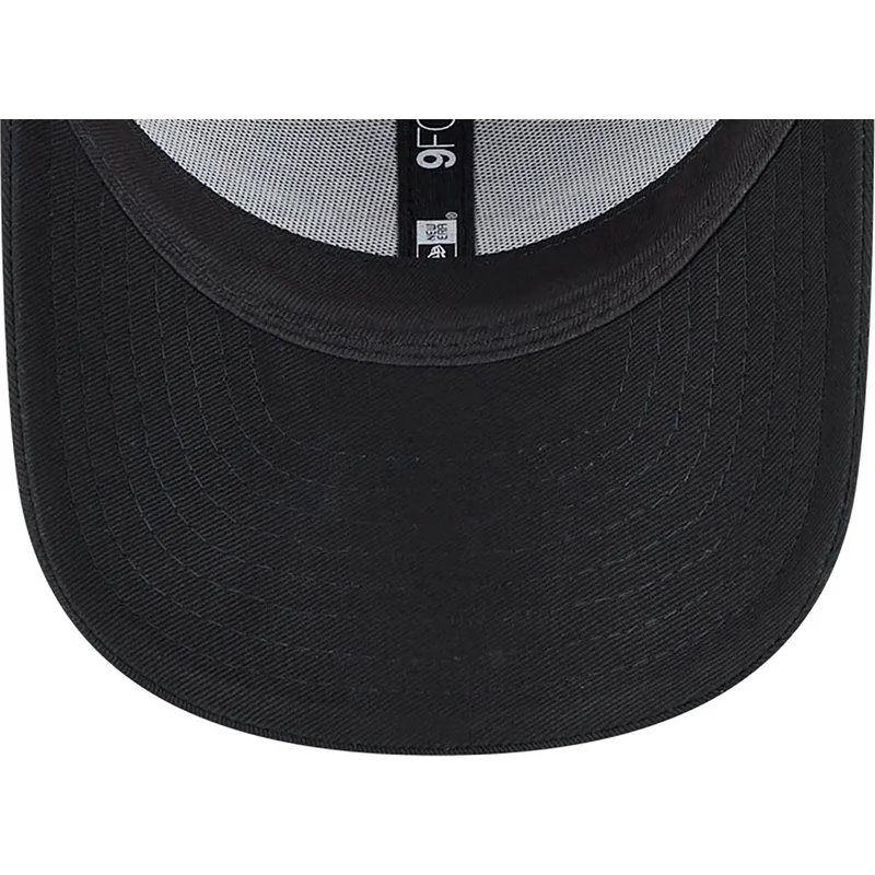kepsar-curva-svart-justerbart-band-for-barn-9forty-fran-petalo-burbuja-y-cactus-las-supernenas-av-new-era