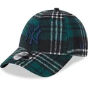 justerbar-gron-bojd-keps-med-bla-logotyp-9forty-check-fran-new-york-yankees-mlb-av-new-era