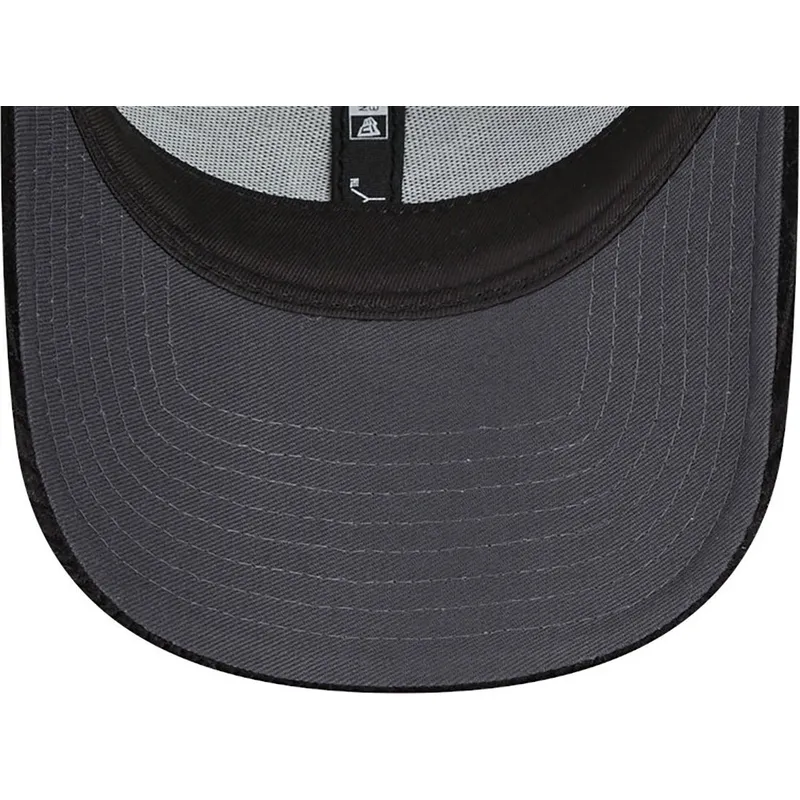 kepsar-curva-svart-justerbart-band-9forty-wide-cord-fran-new-york-yankees-mlb-av-new-era