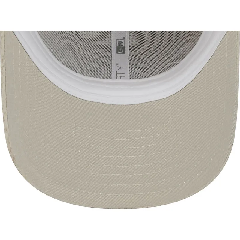 kepsar-curva-beige-justerbart-band-9forty-teddy-fran-new-york-yankees-mlb-av-new-era