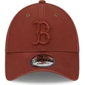 boston-red-sox-mlb-new-era-9forty-tvattad-canvas-brun-justerbar-bojd-keps-med-brunt-logotyp