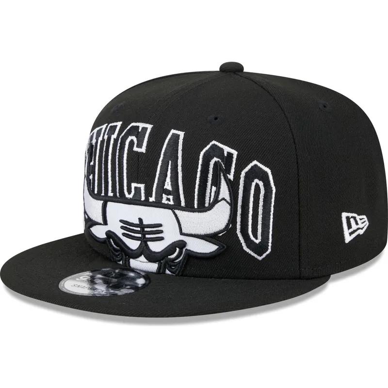 svart-platt-snapback-keps-9fifty-tip-off-2023-fran-chicago-bulls-nba-av-new-era