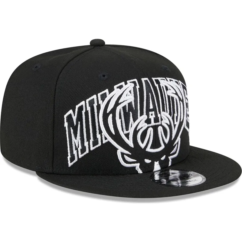svart-platt-snapback-keps-9fifty-tip-off-2023-fran-milwaukee-bucks-nba-av-new-era