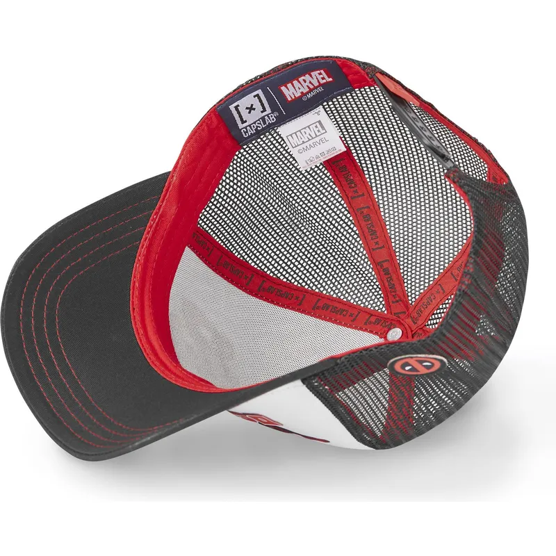 kepsar-curva-svart-snapback-deadpool-marvel-comics-av-capslab kepsar-curva-svart-snapback-deadpool-marvel-comics-av-capslab