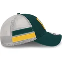 gron-och-vit-9twenty-stripe-oakland-athletics-mlb-truckerkeps-fran-new-era