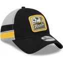 svart-och-vit-pittsburgh-pirates-mlb-9twenty-stripe-truckerkeps-fran-new-era