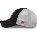 san-francisco-giants-mlb-svart-och-vit-9twenty-stripe-truckerkeps-fran-new-era