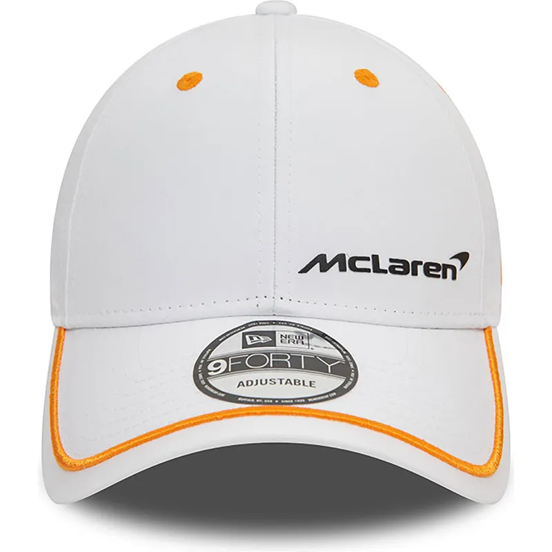 kepsar-curva-vit-justerbart-band-9forty-contrast-piping-fran-mclaren-racing-formula-1-av-new-era