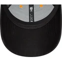 svart-justerbar-bojd-keps-9forty-contrast-piping-fran-mclaren-racing-formula-1-av-new-era
