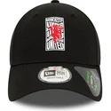 manchester-united-football-club-premier-league-svart-justerbar-bojd-skarmkeps-9forty-repreve-wordmark-fran-new-era
