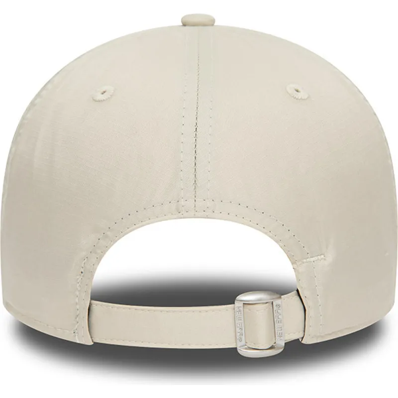 kepsar-curva-beige-justerbart-band-9forty-ripstop-fran-ducati-motor-motogp-av-new-era