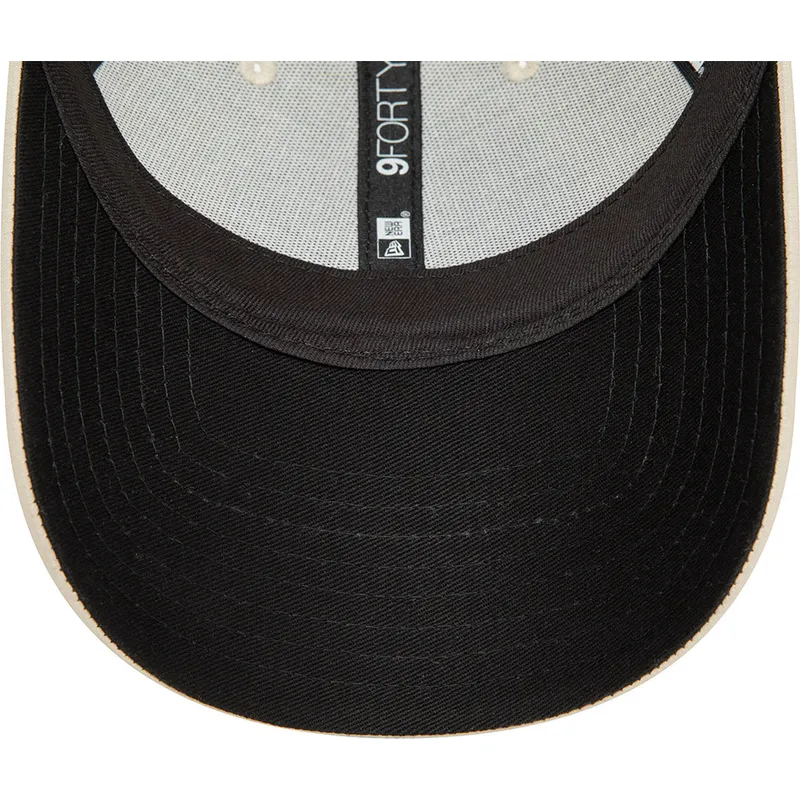 kepsar-curva-beige-justerbart-band-9forty-ripstop-fran-ducati-motor-motogp-av-new-era