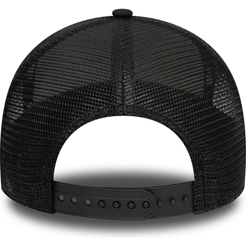 kepsar-curva-svart-snapback-9forty-a-frame-all-over-print-check-fran-ducati-motor-motogp-av-new-era