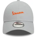 gra-bojd-justerbar-keps-med-orange-logotyp-9forty-seasonal-colour-fran-vespa-piaggio-av-new-era