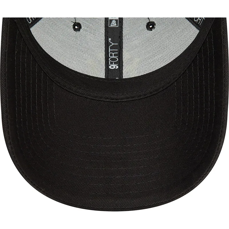 svart-bojd-justerbar-keps-med-gul-logotyp-9forty-league-essential-fran-new-york-yankees-mlb-av-new-era