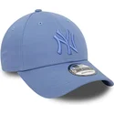 justerbar-bla-bojd-keps-med-bla-logotyp-9forty-league-essential-new-york-yankees-mlb-fran-new-era