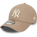 kepsar-curva-brun-justerbart-band-claro-9forty-league-essential-fran-new-york-yankees-mlb-av-new-era