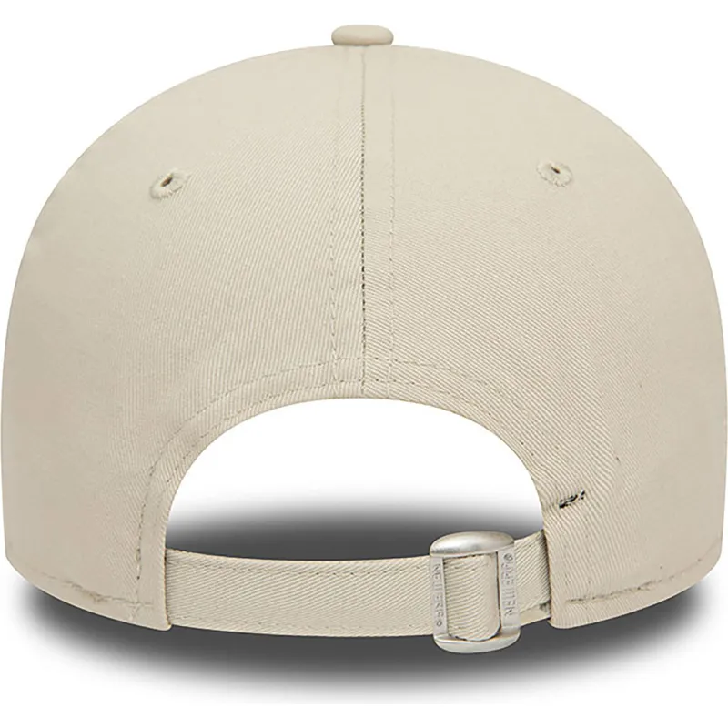 new-era-new-york-yankees-mlb-9forty-league-essential-beige-justerbar-bojd-keps-med-brunt-logo