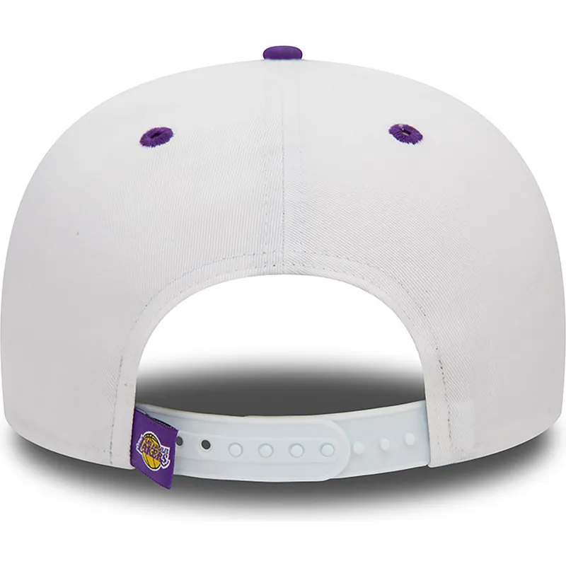 vit-och-lila-platt-keps-snapback-9fifty-white-crown-fran-los-angeles-lakers-nba-av-new-era