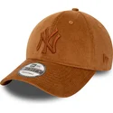 justerbar-brun-bojd-keps-9forty-cord-new-york-yankees-mlb-fran-new-era