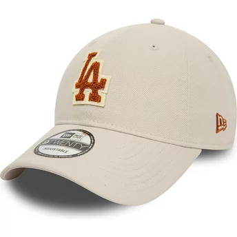 New Era Böjd Brim Brun Logo 9TWENTY Boucle Los Angeles Dodgers MLB Beige Justerbar Keps